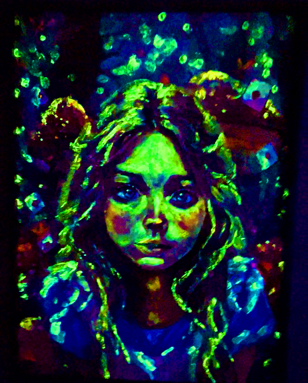 Alice au pays des merveilles : Gravure et peinture Fluo UV sur bois 10 img 6215